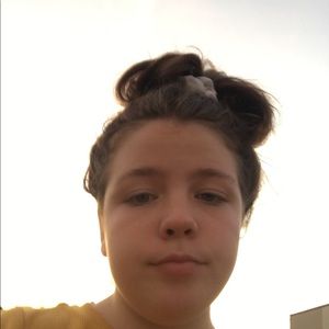 Meet your Posher, Izzy